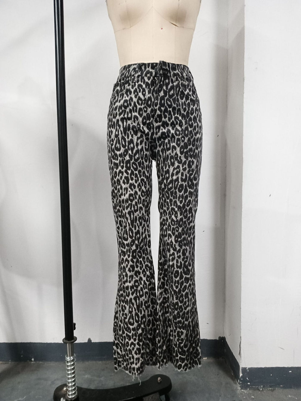 CALORA_ Retro Gewassen Denim Hoge Taille Slim Fit Jeans voor Dames