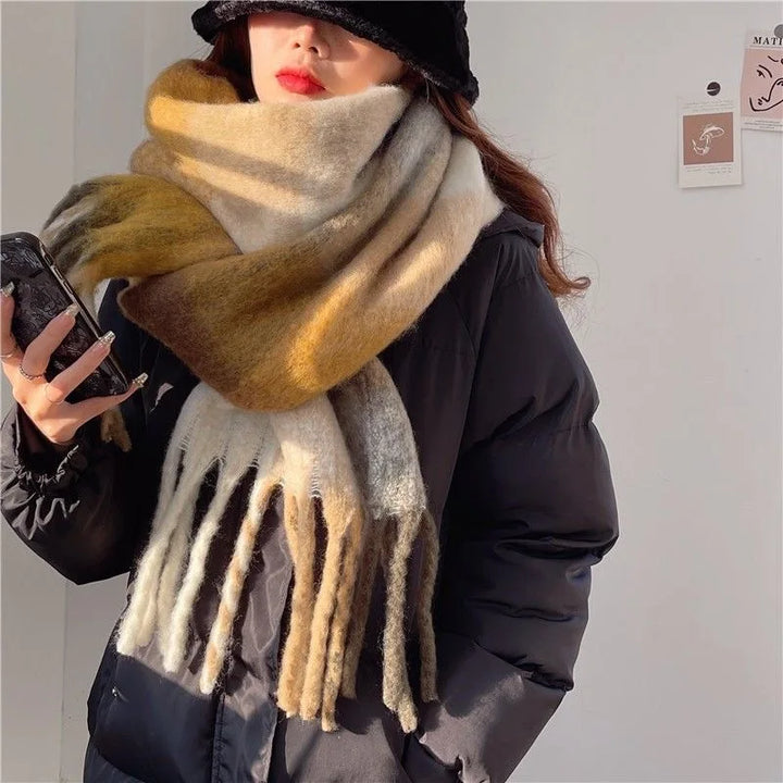 Scarvello | Dikke Warme Wollen Gekleurde Sjaal-Accessoires-Calora-Beige-38x230cm-Calora
