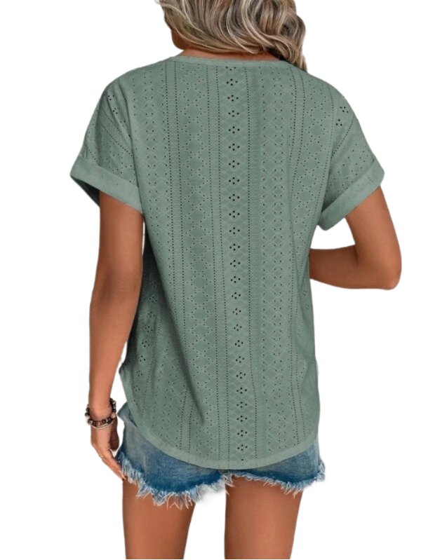 Silvia | Geborduurd T-Shirt-T-shirts-Calora-Groen-S-Calora
