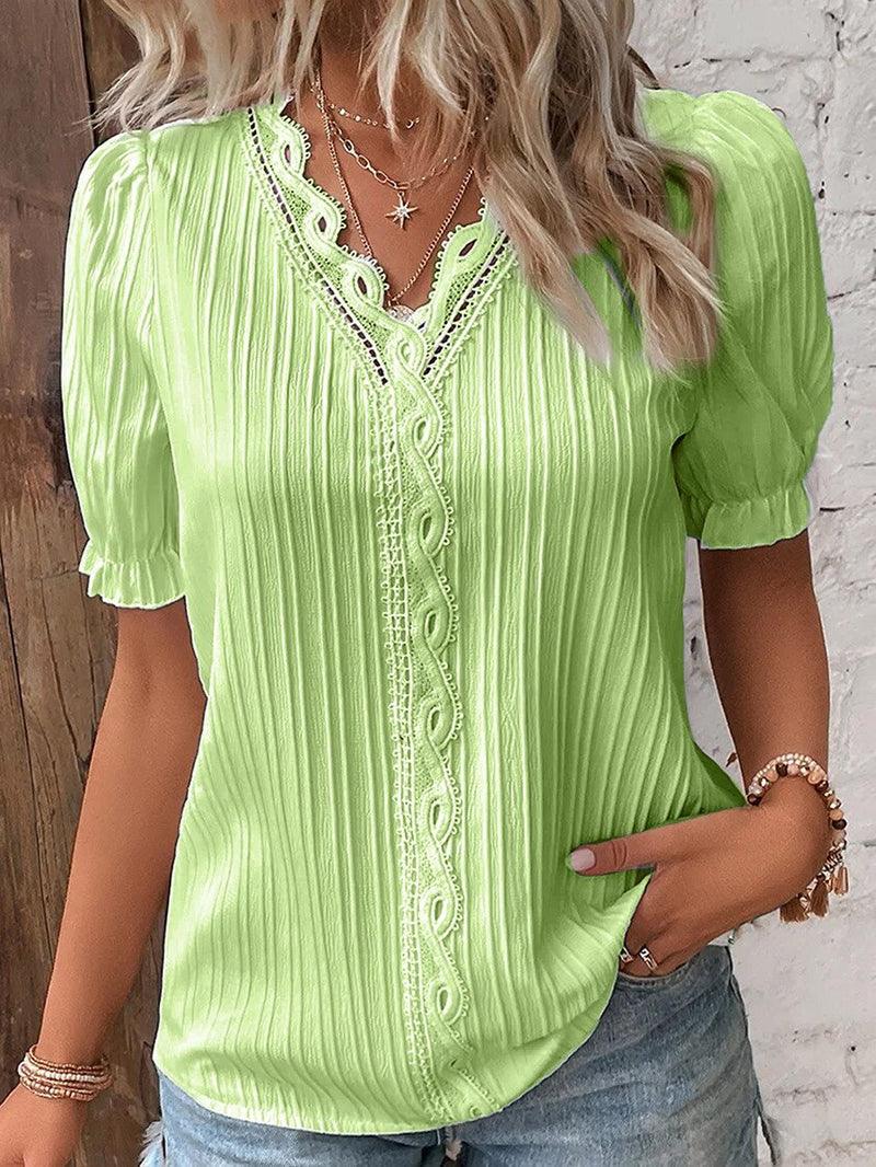 CALORA_ Stijlvolle Dames V-Hals T-Shirt van Zacht en Lichtgewicht Stof
