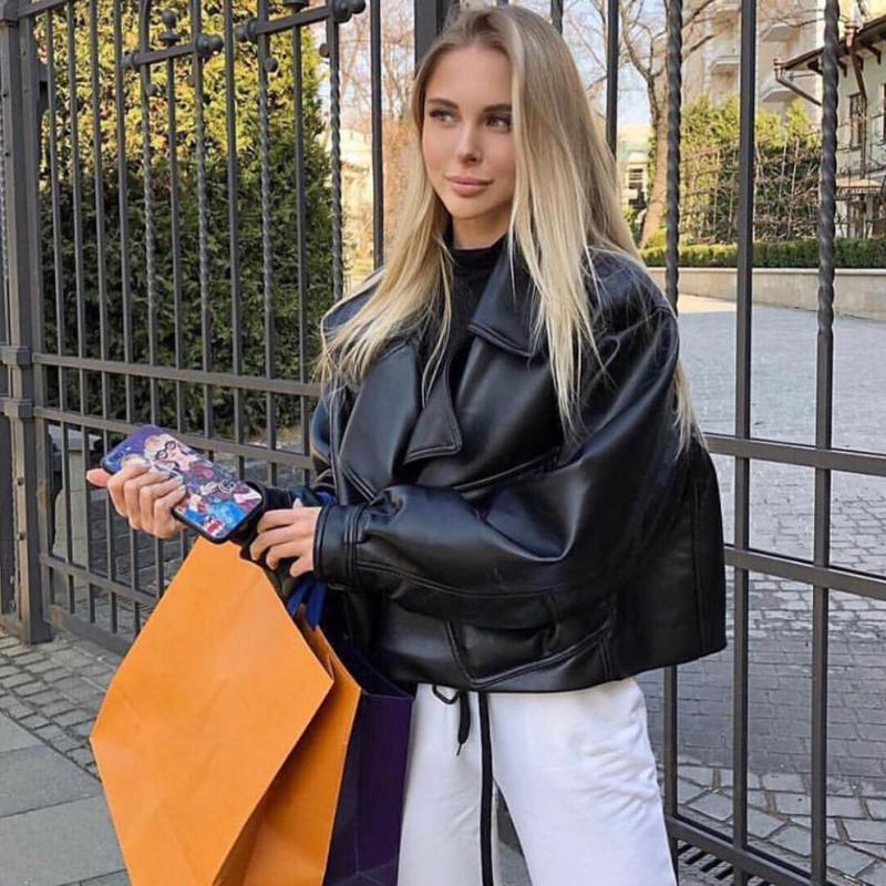 Stoere en stijlvolle faux leren jas-Leren Jassen-Calora-Zwart-S-Calora