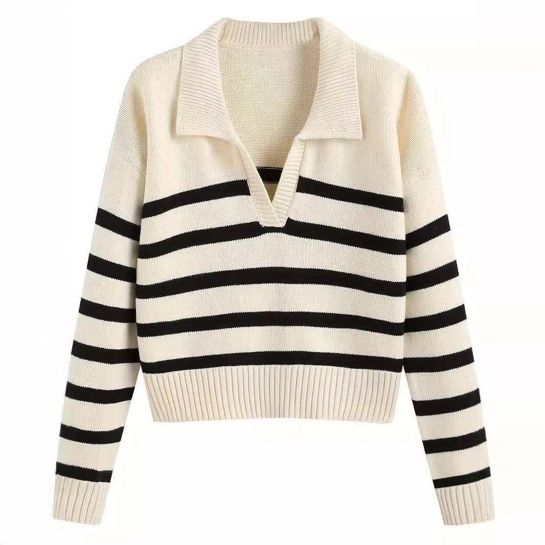 CALORA_ V-hals Gebreide Poloshirt met Strepen voor een Elegante Look