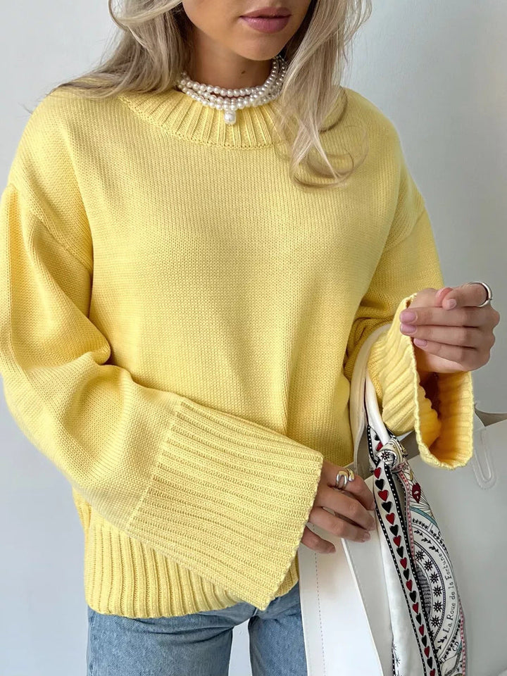 Valentié | Sweater met ronde hals en losse schouders-Sweaters & Truien-Calora-Geel-S-Calora