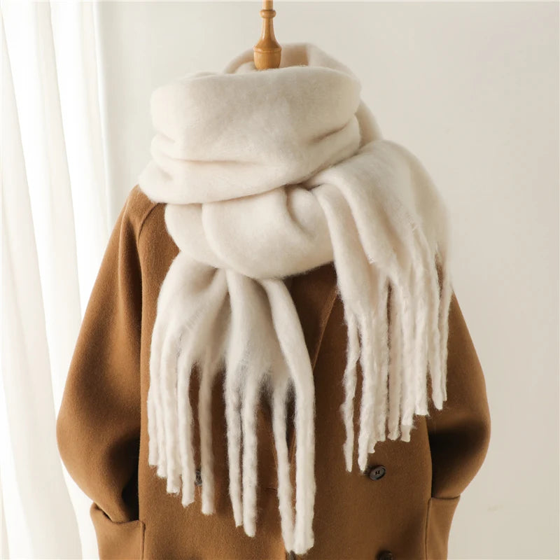 Velucci | Kasjmier Warmte Winter Sjaal Met Grote Kwasten-Home Decor-Calora-Beige-Calora