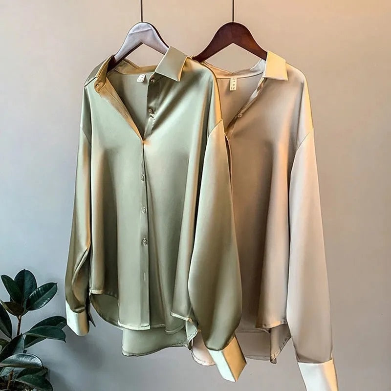CALORA_ Versalina | Luxe nette Blouse van Zijden