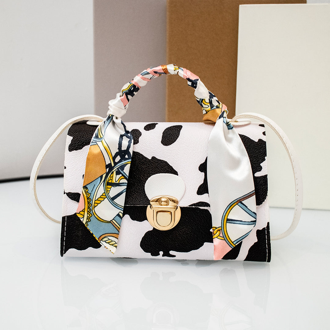 CALORA_ Vierkante Cross-Body Handtas met Bloemenpatroon