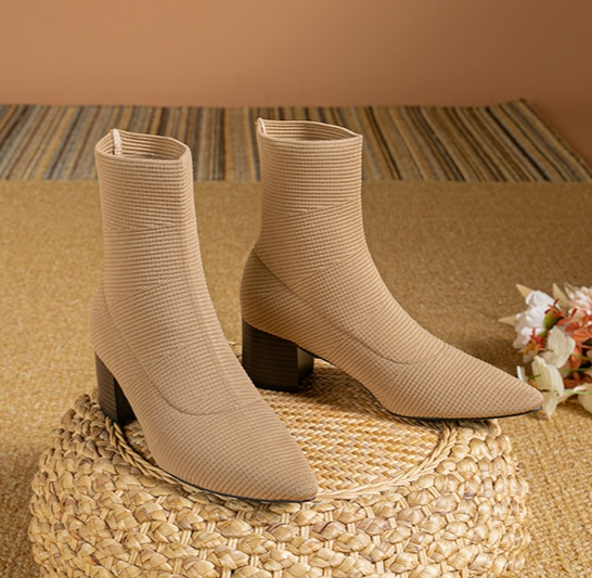 Vionna | Elegante dameslaarzen met hoge hak-Laarzen-Calora-Beige-32-Calora