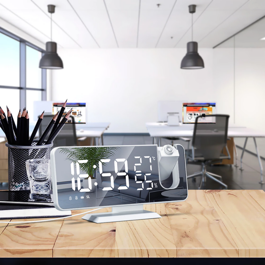 CALORA_ Voltify | Alarmklok met LED Scherm - 180° Projector - USB lader