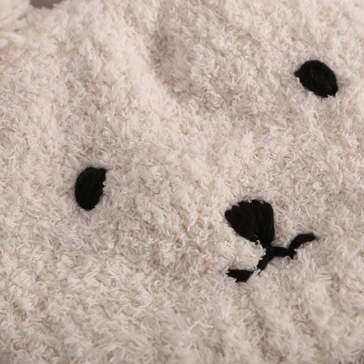 CALORA_ Warm Winddichte Pluche Muts met Beer Ontwerp
