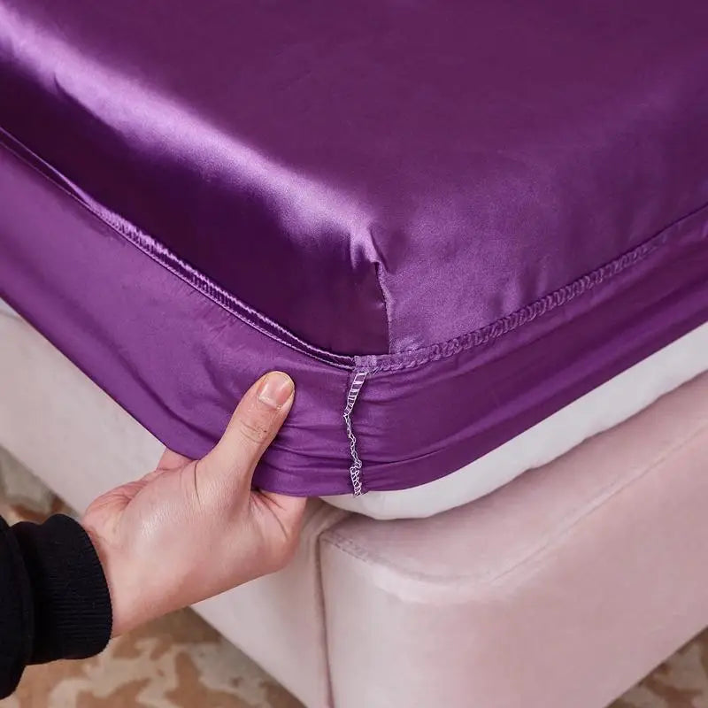 CALORA_ Wasbaar Luxe Satijnen Elastisch Hoeslaken voor een Tweepersoonsbed