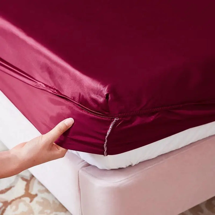 CALORA_ Wasbaar Luxe Satijnen Elastisch Hoeslaken voor een Tweepersoonsbed