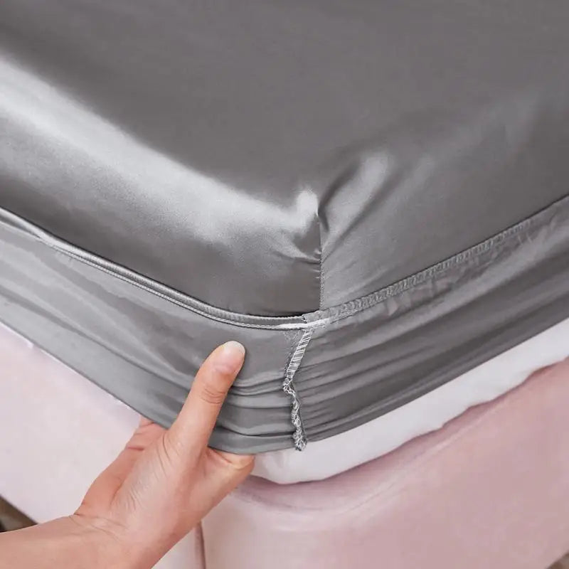 CALORA_ Wasbaar Luxe Satijnen Elastisch Hoeslaken voor een Tweepersoonsbed