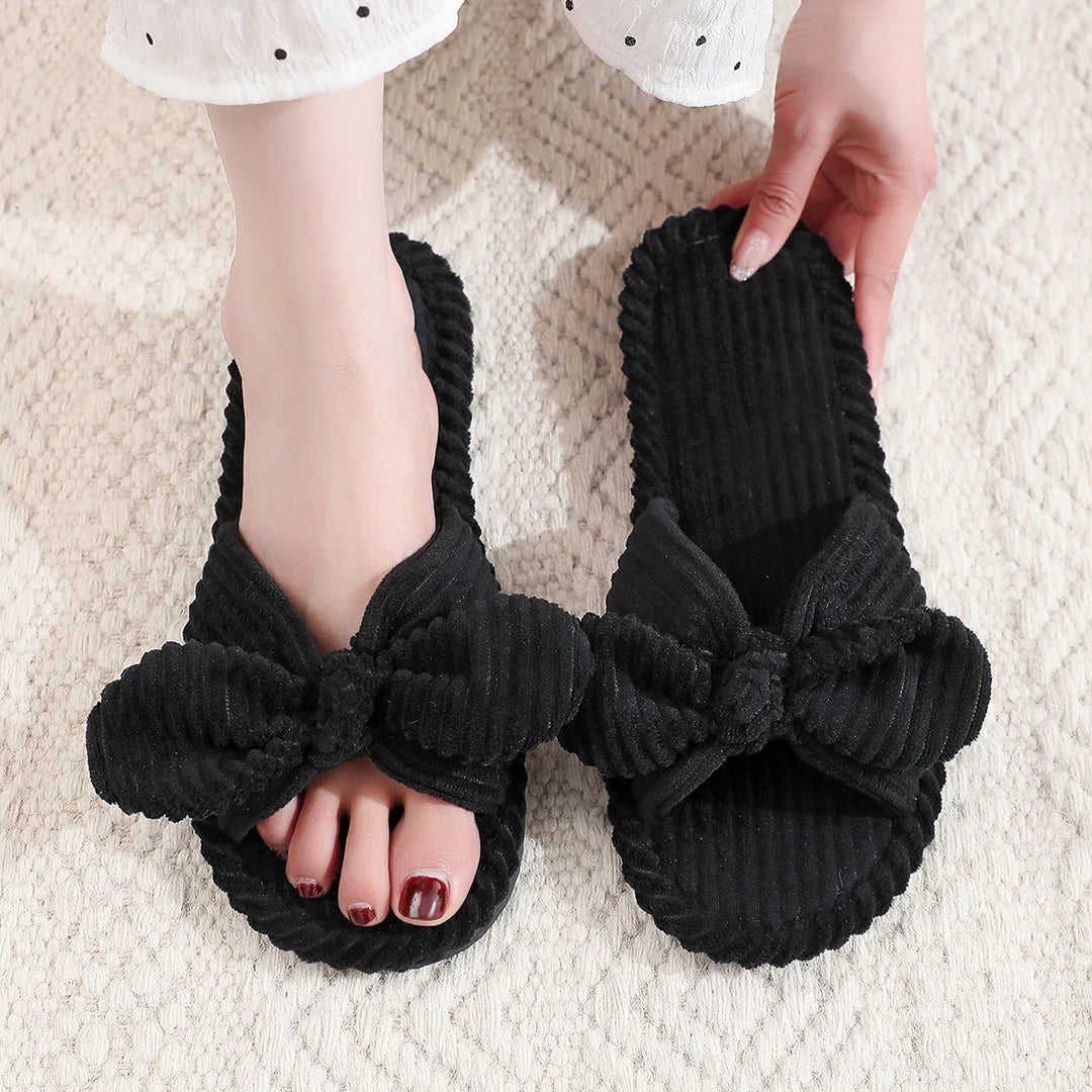 Zachte Corduroy Slippers met Strik voor Thuiscomfort-Slippers-Calora-Zwart-36-37-Calora