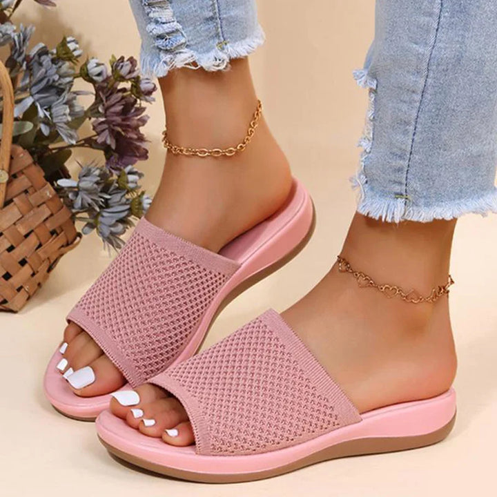 Zomer Slippers voor Dames met Zachte Mesh Bovenkant en Plat Design-Sandalen-Calora-Roze-43-Calora