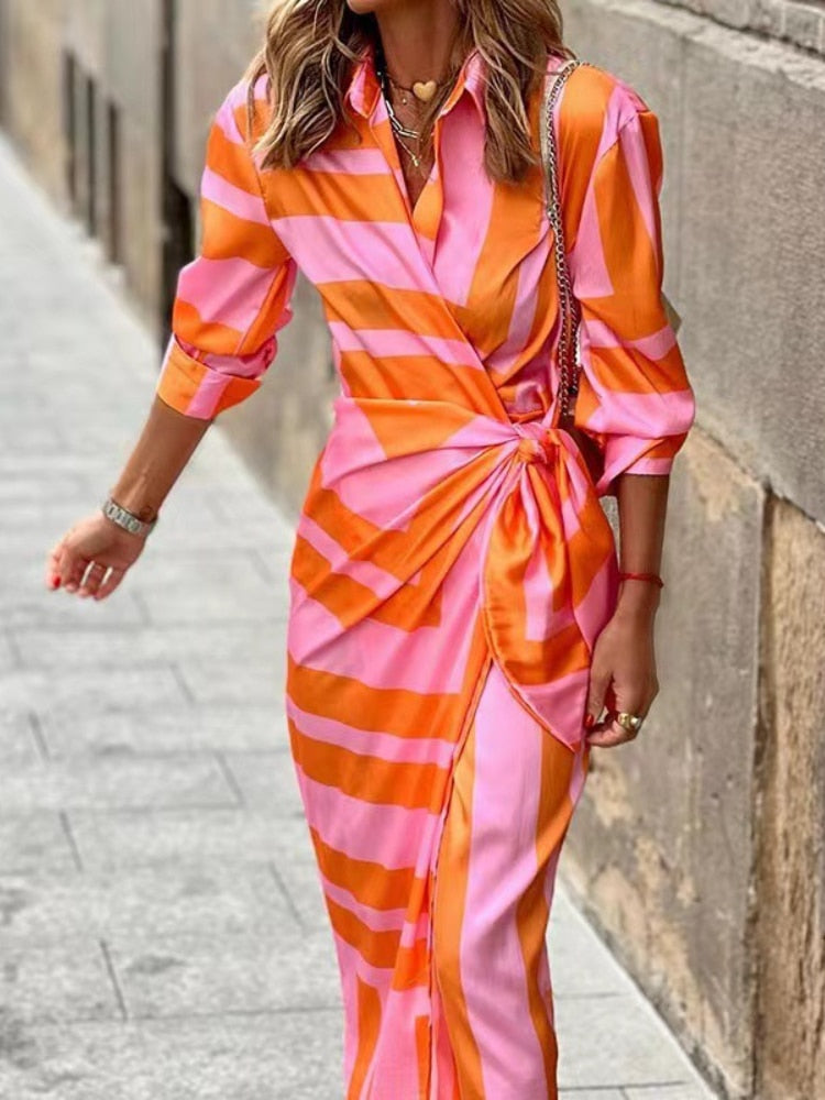 CALORA_ Zomerse Wikkel Jurk met Kraag en Print in Lichtgewicht Viscose